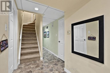 214 LANCASTER AVENUE Newmarket (Bristol-London) Ontario photo 25