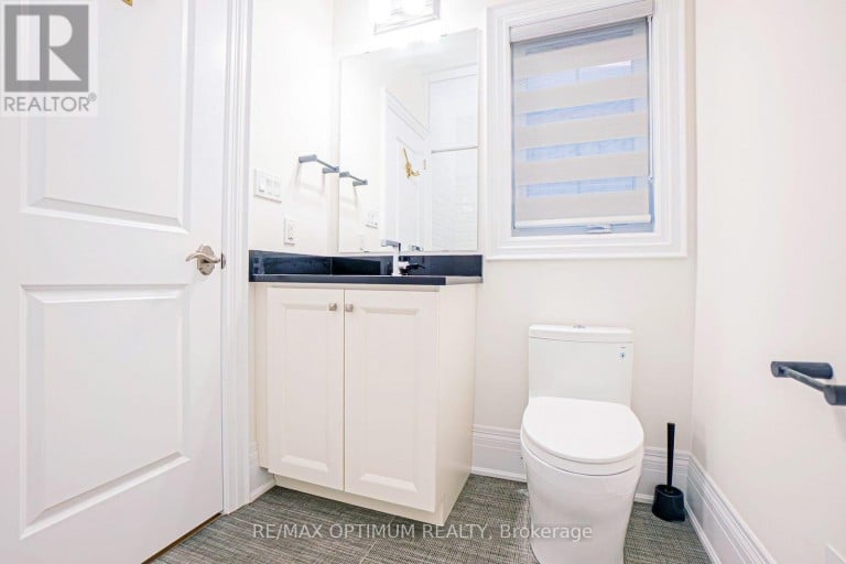 53 KINBURN CRESCENT, Vaughan (Vellore Village), Ontario, L3L0E9