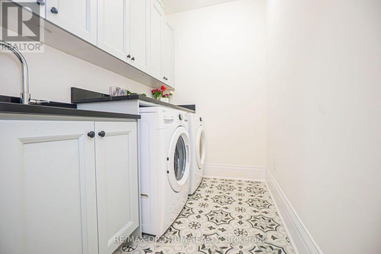 53 KINBURN CRESCENT, Vaughan (Vellore Village), Ontario, L3L0E9