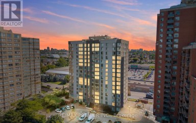 209 - 2470 EGLINTON AVENUE W Toronto (Beechborough-Greenbrook) Ontario photo 1