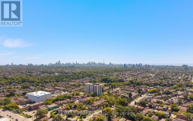 209 - 2470 EGLINTON AVENUE W Toronto (Beechborough-Greenbrook) Ontario photo 3