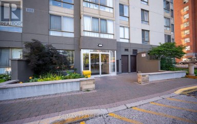 209 - 2470 EGLINTON AVENUE W Toronto (Beechborough-Greenbrook) Ontario photo 6