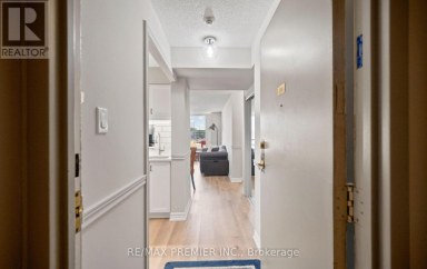 209 - 2470 EGLINTON AVENUE W Toronto (Beechborough-Greenbrook) Ontario photo 7