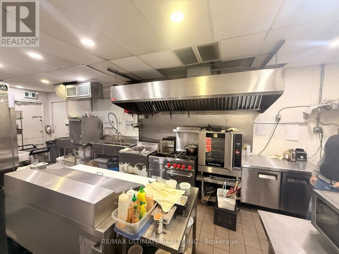 2865 DUNDAS STREET W, Toronto (Junction Area), Ontario, M6P1Y9
