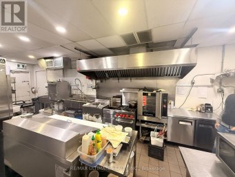 2865 DUNDAS STREET W Toronto (Junction Area) Ontario photo 12