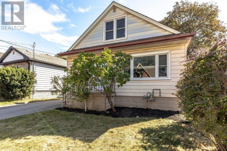 15 EAST 27TH STREET, Hamilton (Eastmount), Ontario, L8V3E6