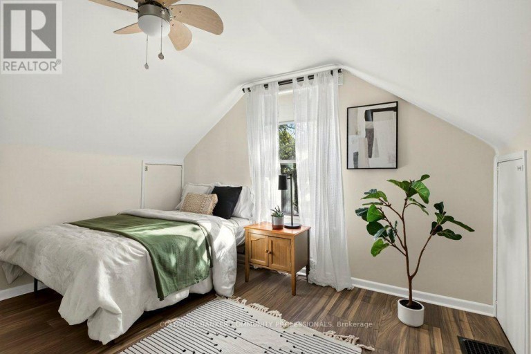 15 EAST 27TH STREET, Hamilton (Eastmount), Ontario, L8V3E6
