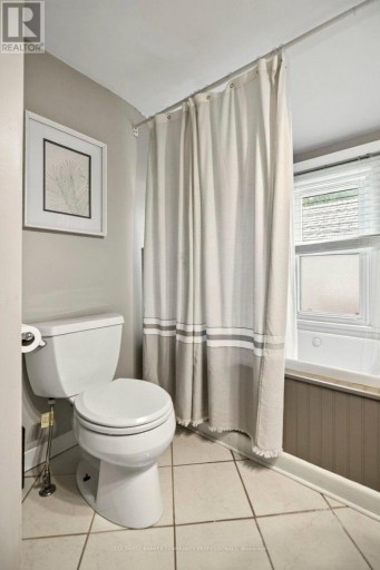 15 EAST 27TH STREET, Hamilton (Eastmount), Ontario, L8V3E6