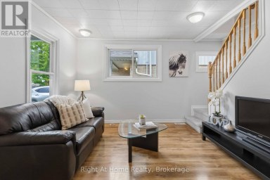 127 MONTRAVE AVENUE Oshawa (Vanier) Ontario photo 6