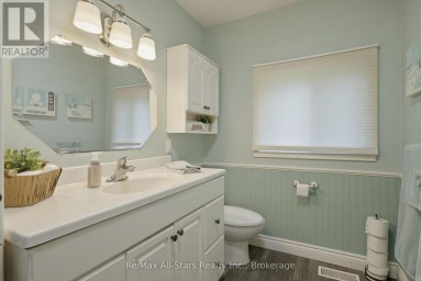 1 MAPLE GROVE STREET Whitchurch-Stouffville Ontario photo 24