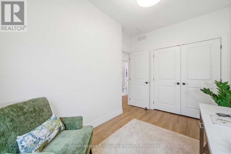 48 DEERVIEW DRIVE, Quinte West (Murray Ward), Ontario, K8V0L8