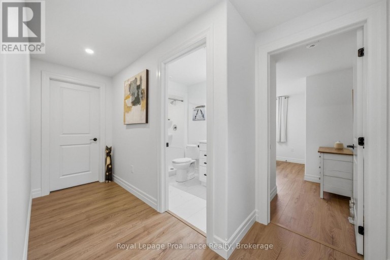 48 DEERVIEW DRIVE, Quinte West (Murray Ward), Ontario, K8V0L8