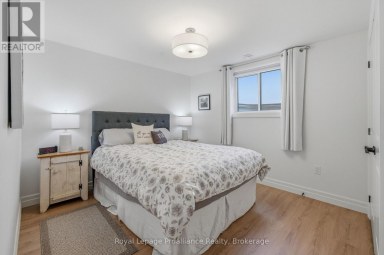 48 DEERVIEW DRIVE Quinte West (Murray Ward) Ontario photo 35