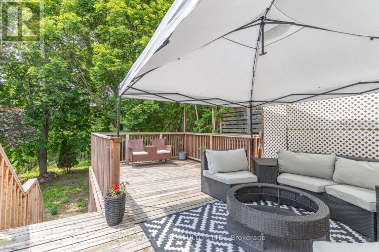 557 COBBLEHILL DRIVE, Oshawa (Pinecrest), Ontario, L1K1Y6