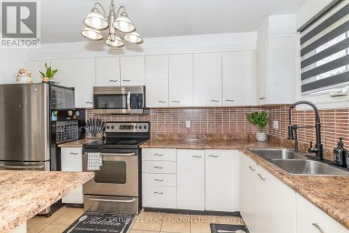 557 COBBLEHILL DRIVE Oshawa (Pinecrest) Ontario photo 9