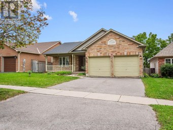28 HARWOOD DRIVE Barrie (Painswick North) Ontario photo 1