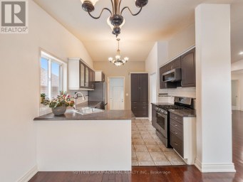 28 HARWOOD DRIVE Barrie (Painswick North) Ontario photo 12