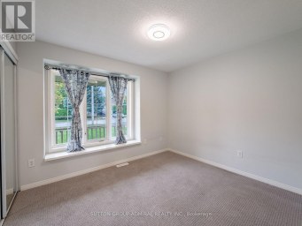 28 HARWOOD DRIVE Barrie (Painswick North) Ontario photo 19