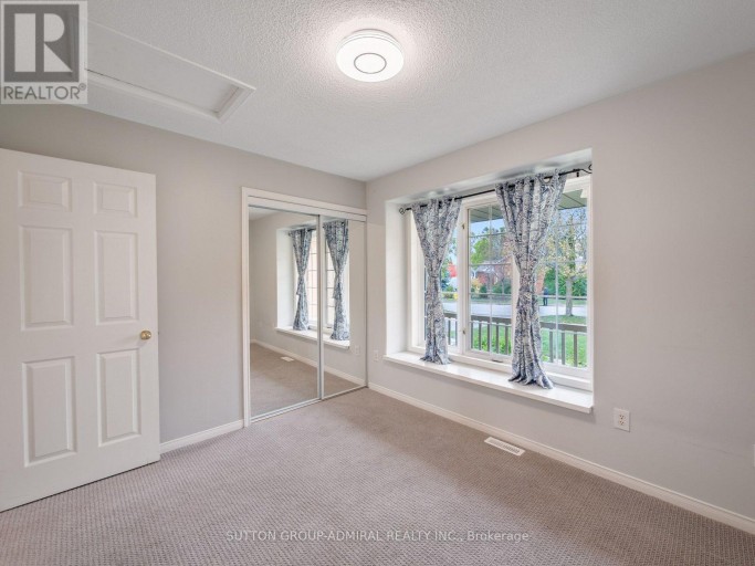 28 HARWOOD DRIVE, Barrie (Painswick North), Ontario, L4N7B9