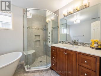 28 HARWOOD DRIVE Barrie (Painswick North) Ontario photo 26