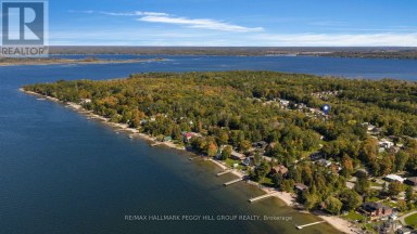 111 OSBORNE STREET Tay (Victoria Harbour) Ontario photo 2