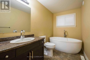 MAIN - 19 BEVAN DRIVE Belleville (Thurlow Ward) Ontario photo 23
