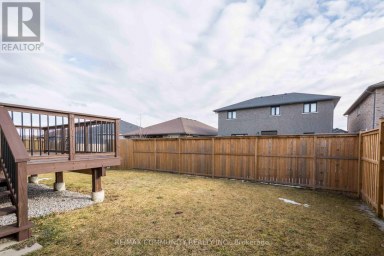 MAIN - 19 BEVAN DRIVE Belleville (Thurlow Ward) Ontario photo 30