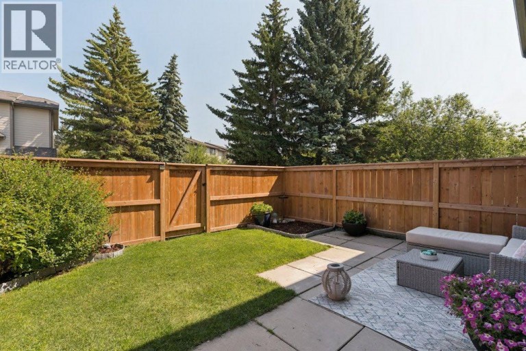 9, 5019 46 Avenue SW, Calgary, Alberta, T3E6R1