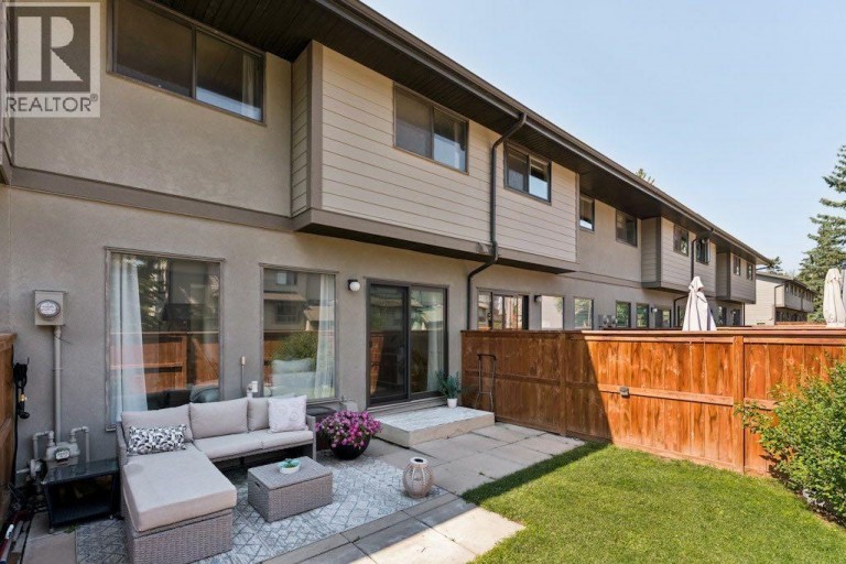 9, 5019 46 Avenue SW, Calgary, Alberta, T3E6R1