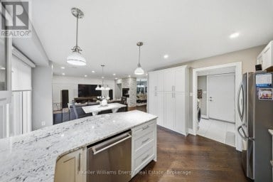 8 HOLLIMAN LANE Ajax (South East) Ontario photo 21