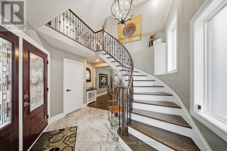 8 HOLLIMAN LANE, Ajax (South East), Ontario, L1Z1K6