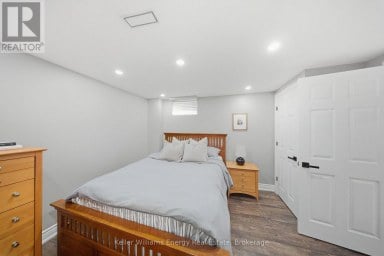 8 HOLLIMAN LANE Ajax (South East) Ontario photo 41