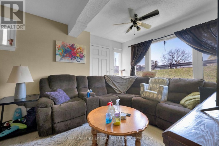 741 RITSON ROAD S, Oshawa (Lakeview), Ontario, L1H5L2