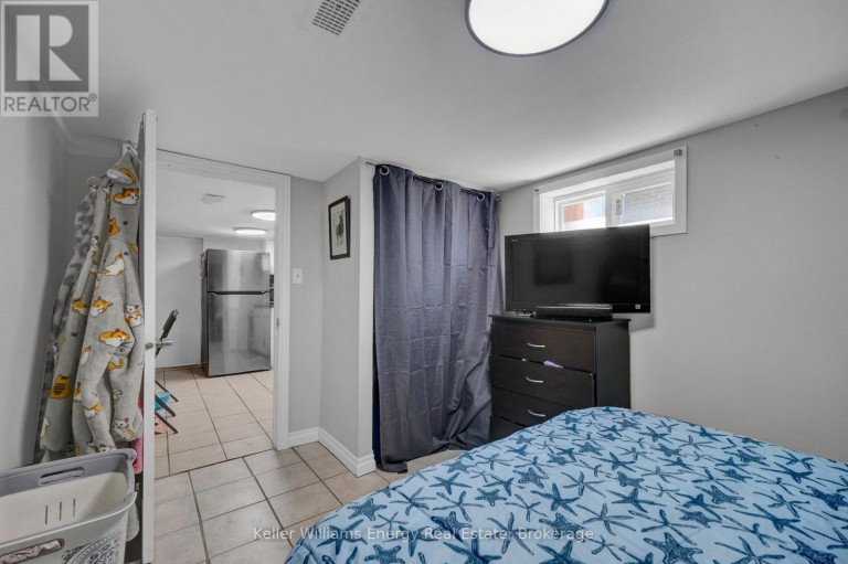 741 RITSON ROAD S, Oshawa (Lakeview), Ontario, L1H5L2