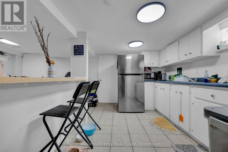 741 RITSON ROAD S, Oshawa (Lakeview), Ontario, L1H5L2