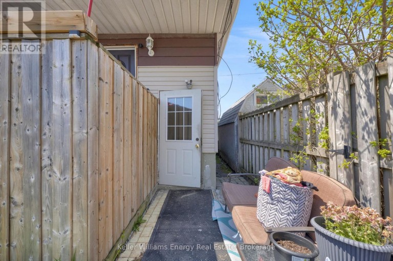 741 RITSON ROAD S, Oshawa (Lakeview), Ontario, L1H5L2