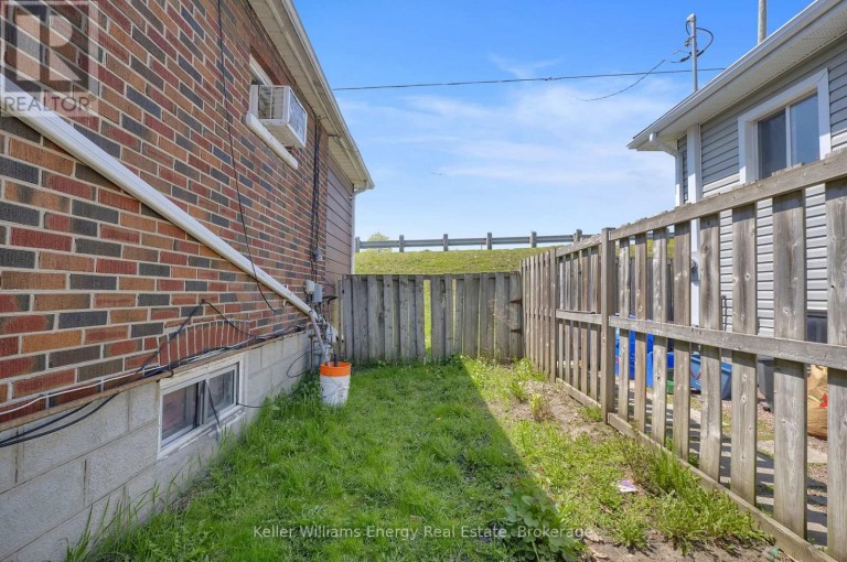 741 RITSON ROAD S, Oshawa (Lakeview), Ontario, L1H5L2