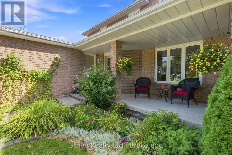 132 EAST HOUSE CRESCENT, Cobourg, Ontario, K9A5K5