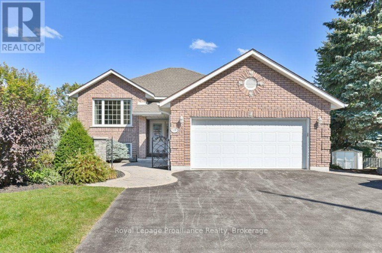128 MAPLE DRIVE, Belleville (Belleville Ward), Ontario, K8P2R2