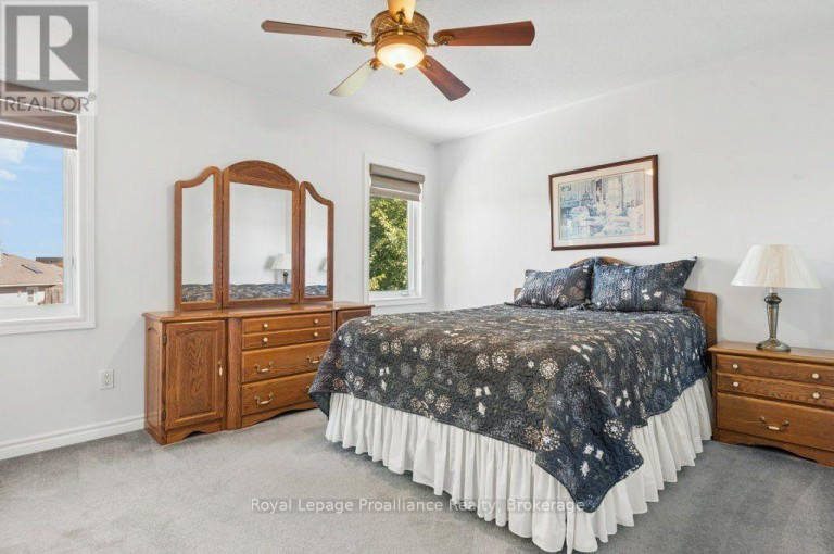 128 MAPLE DRIVE, Belleville (Belleville Ward), Ontario, K8P2R2