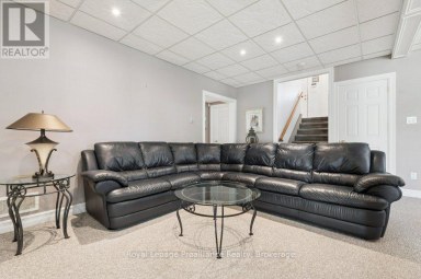 128 MAPLE DRIVE Belleville (Belleville Ward) Ontario photo 27