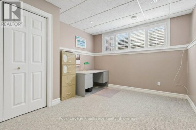 128 MAPLE DRIVE Belleville (Belleville Ward) Ontario photo 31