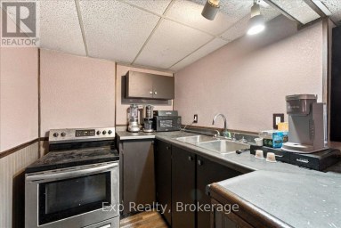 804 SHERBROOKE STREET Peterborough (Monaghan Ward 2) Ontario photo 31