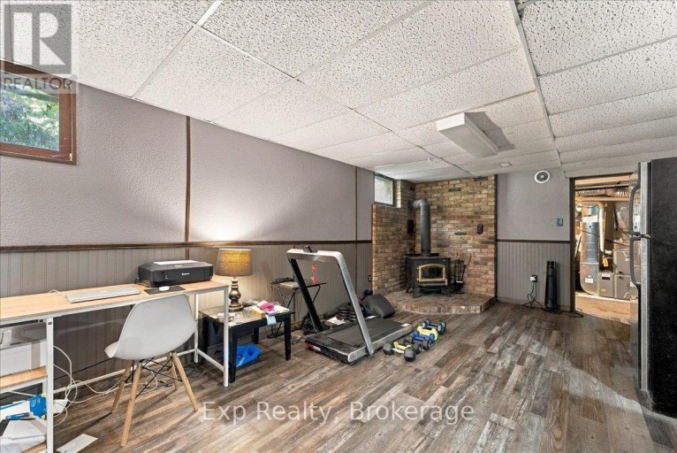 804 SHERBROOKE STREET, Peterborough (Monaghan Ward 2), Ontario, K9J2R1