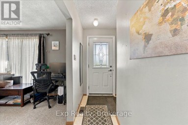 804 SHERBROOKE STREET Peterborough (Monaghan Ward 2) Ontario photo 5