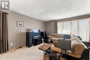 804 SHERBROOKE STREET Peterborough (Monaghan Ward 2) Ontario photo 8