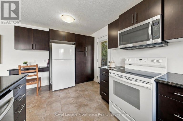63 FREEDOM CRESCENT, Quinte West (Sidney Ward), Ontario, K8V0C2
