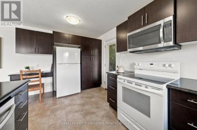 63 FREEDOM CRESCENT Quinte West (Sidney Ward) Ontario photo 22