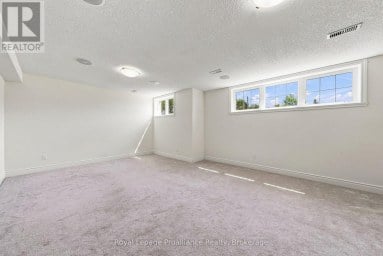 63 FREEDOM CRESCENT Quinte West (Sidney Ward) Ontario photo 33