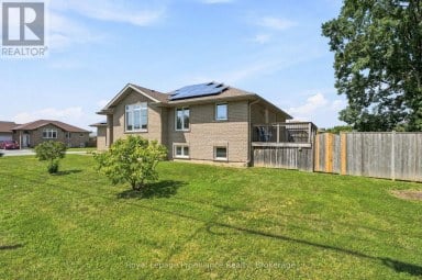 63 FREEDOM CRESCENT Quinte West (Sidney Ward) Ontario photo 4